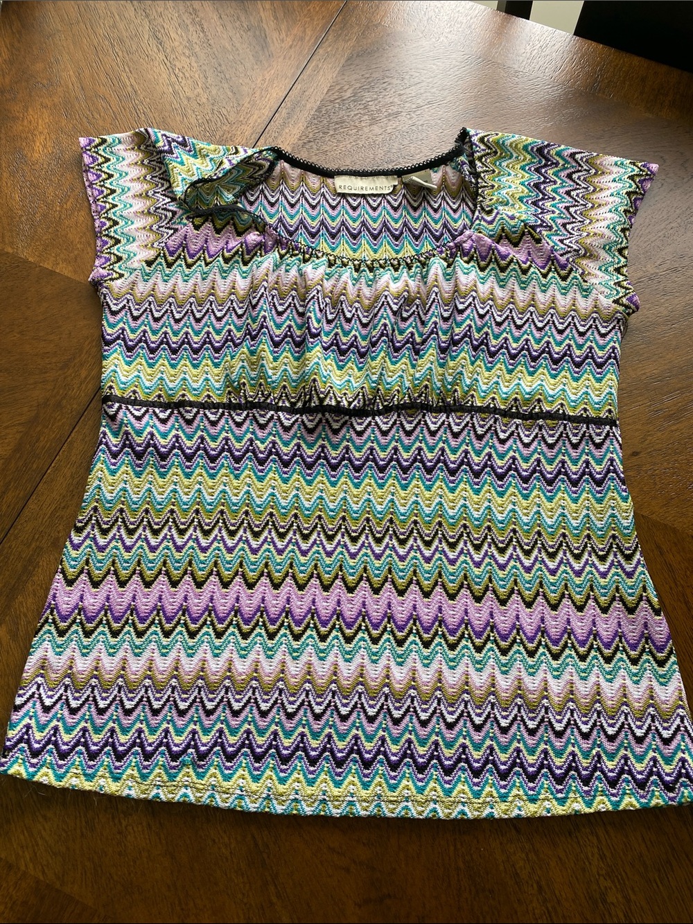 Requirements Vintage Multicolor Chevron Zig Zag Knit Empire Waist Top XL